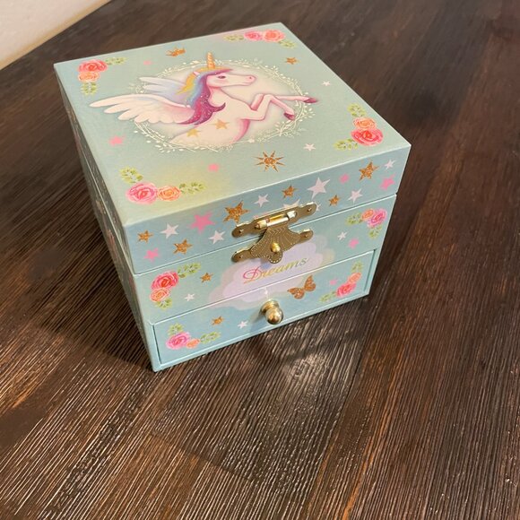Kids Musical Jewelry Box for Girls with Drawer and Jewelry - Picture 13 of 13
